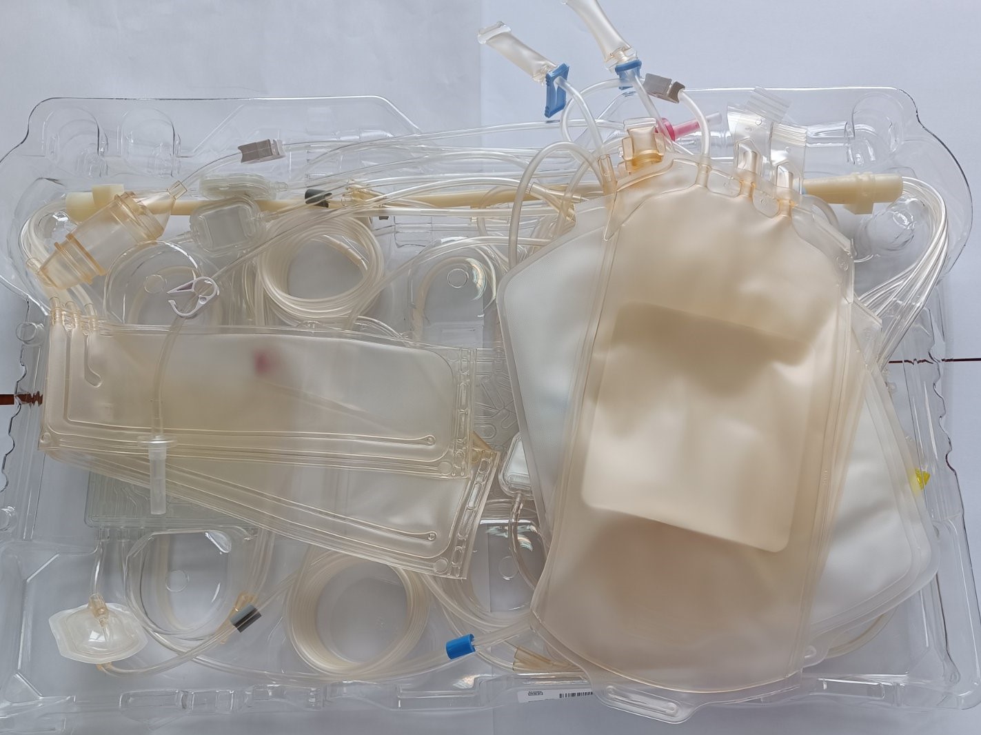 Комплект для аферезу Amicus з двоголковим доступом та конектором введення стабілізуючого розчину для тромбоцитів